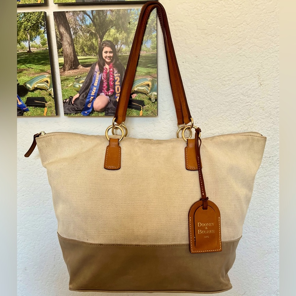 Dooney & Bourke Large Zip Tote Bag